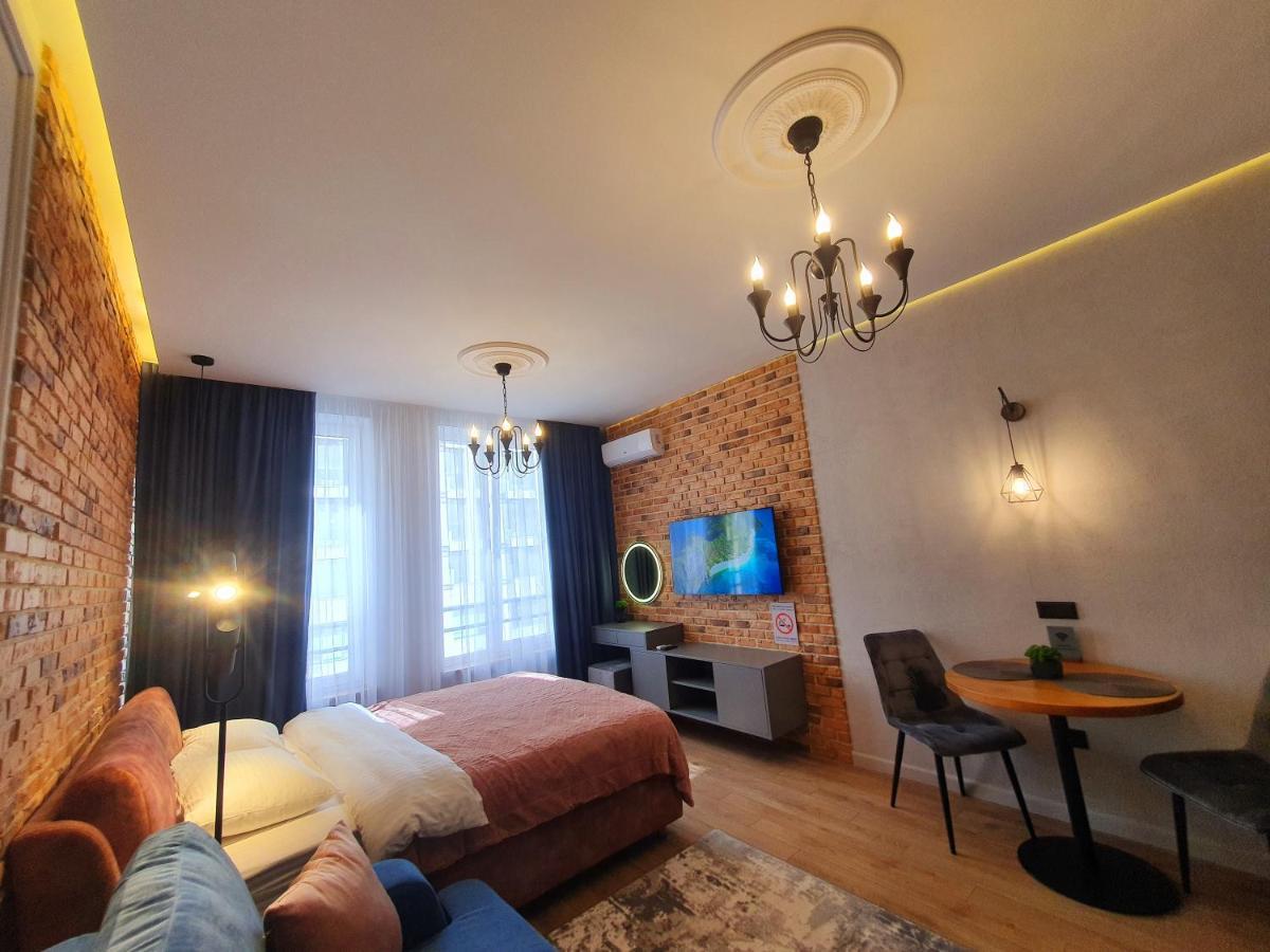 Designer Apartment In The Residential Complex "Yaroslavivsky City" In The Center Of Kiev Bagian luar foto